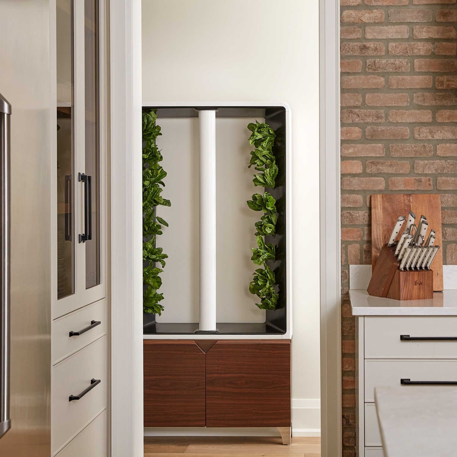 Just Vertical AEVA indoor garden in a kitchen, manufacturer lifestyle photograph.